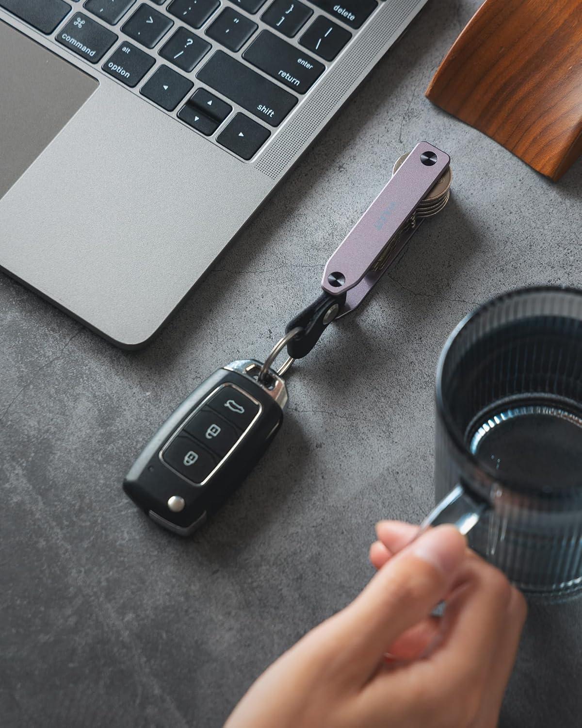 image:imageVULKIT Metal Key Organizer Minimalist Key Holder Compact Key Case KeychainLilac